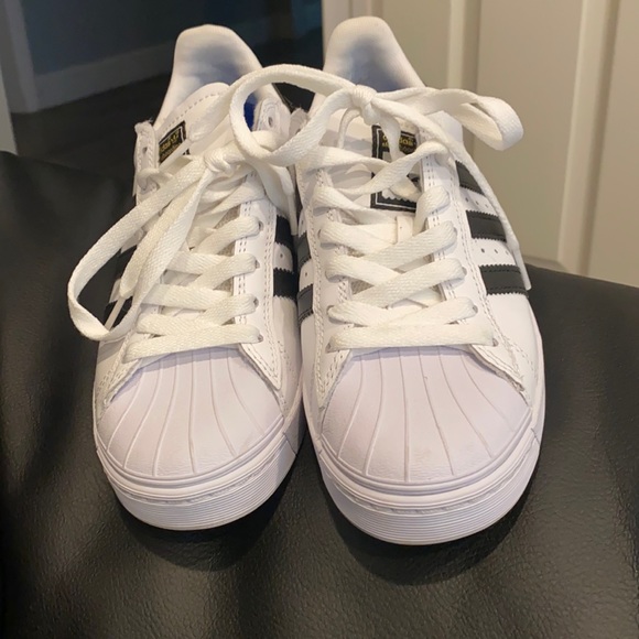 Adidas shell tops - Picture 2 of 7